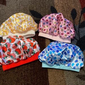 4 Piece Bonnet set